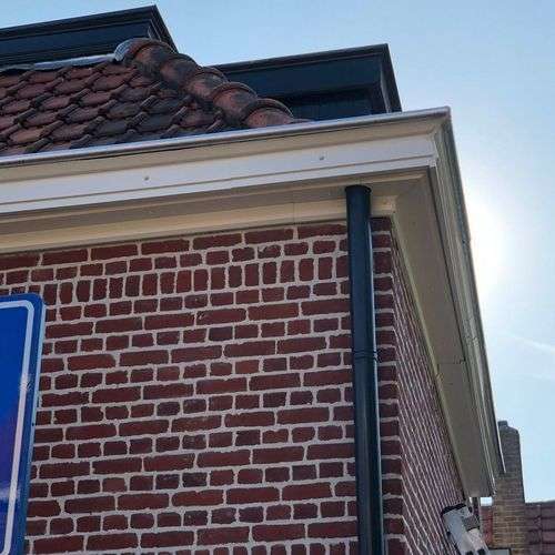 Foto van dakgoot in Voorschoten Foto van dakgoot in Voorschoten