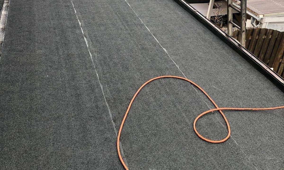 Nieuw bitumen dak aangelegd in Voorschoten Nieuw bitumen dak aangelegd in Voorschoten