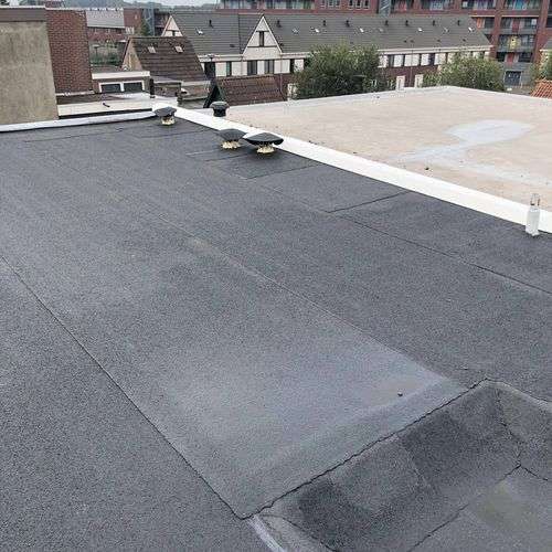 Een nieuw bitumen dak in Voorschoten Een nieuw bitumen dak in Voorschoten